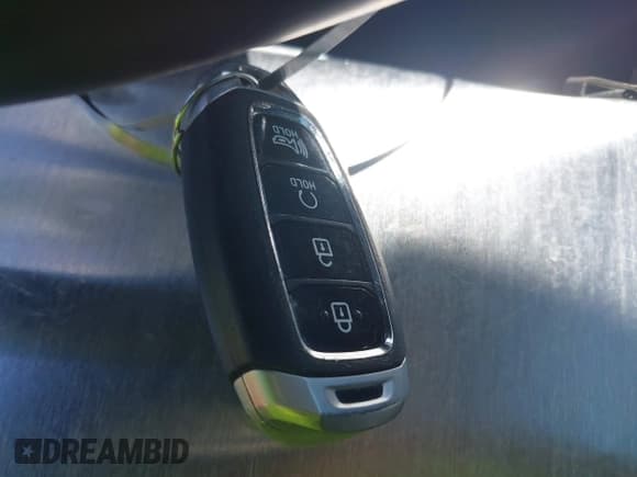 ✅ 2024 Hyundai Venue SEL • VIN: KMHRC8A38RU287093 • Lot: 41990051. Listed on IAAI with 13,519 mi. Free auction sales archive from the USA and detailed vehicle history report at DreamBid. Image 11.