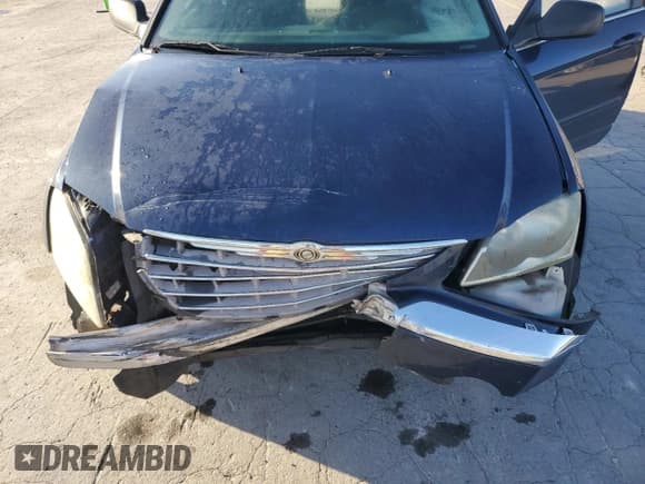 ✅ 2006 Chrysler Pacifica Touring • VIN: 2A4GM68486R614607 • Lot: 92939335. Wystawiony na Copart z przebiegiem 152 121 mil. Bezpłatny archiwum sprzedaży aukcyjnych z USA i szczegółowy raport historii pojazdu na DreamBid. Zdjęcie 12.