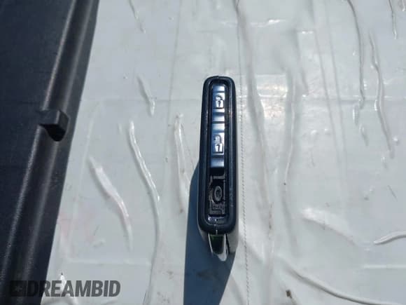 ✅ 2019 Volvo XC60 Momentum • VIN: LYVA22RK5KB191242 • Lot: 42697675. Wystawiony na IAAI z przebiegiem 64 410 mil. Bezpłatny archiwum sprzedaży aukcyjnych z USA i szczegółowy raport historii pojazdu na DreamBid. Zdjęcie 11.