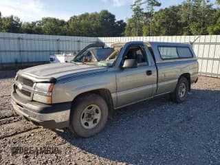 ✅ 2003 Chevrolet Silverado 1500 Work Truck • VIN: 1GCEC14V83Z253317 • Lot: 70413845. Listed on Copart with 234,363 mi. Free auction sales archive from the USA and detailed vehicle history report at DreamBid. Image 1.