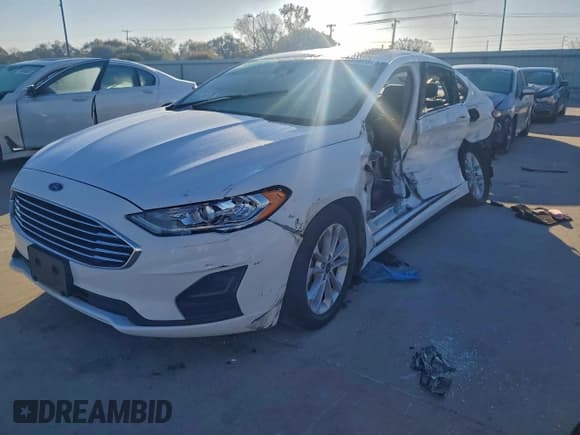 ✅ 2020 Ford Fusion SE • VIN: 3FA6P0HD8LR216766 • Lot: 90864075. Wystawiony na Copart z przebiegiem Nie podano. Bezpłatny archiwum sprzedaży aukcyjnych z USA i szczegółowy raport historii pojazdu na DreamBid. Zdjęcie 1.
