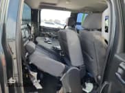 ✅ 2018 Chevrolet Silverado 1500 LT • VIN: 3GCPCREC4JG103383 • Lot: 93259325. Wystawiony na Copart z przebiegiem 182 821 mil. Bezpłatny archiwum sprzedaży aukcyjnych z USA i szczegółowy raport historii pojazdu na DreamBid. Zdjęcie 10.