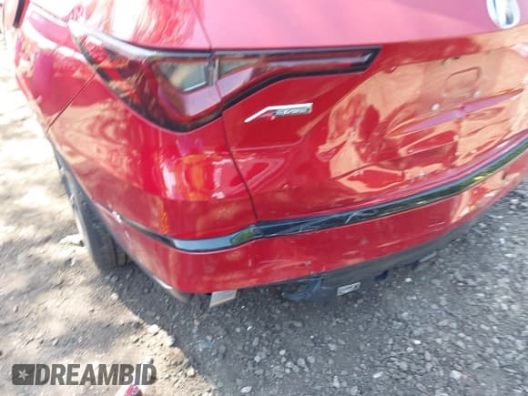 ✅ 2022 Acura MDX w/A-Spec Package • VIN: 5J8YE1H0XNL016373 • Lot: 42523126. Wystawiony na IAAI z przebiegiem 54 376 mil. Bezpłatny archiwum sprzedaży aukcyjnych z USA i szczegółowy raport historii pojazdu na DreamBid. Zdjęcie 21.