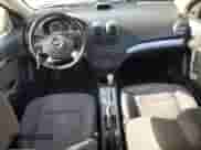 2011 Chevrolet Aveo 1LT z VIN KL1TD5DE4BB134268, wystawiony jako Copart lot #88718785 z przebiegiem 172 153 mil mil oraz Szkoda całkowita • Salvage title. Historia ofert i sprzedaży dostępna na DreamBid. Obrazek 8.