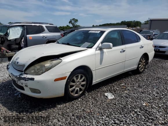 ✅ 2003 Lexus ES 300 • VIN: JTHBF30GX30118890 • Lot: 62272075. Listed on Copart with 231,455 mi. Free auction sales archive from the USA and detailed vehicle history report at DreamBid. Image 1.