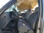 ✅ 2004 Chevrolet Silverado 1500 LS • VIN: 1GCEK14T74Z174112 • Лот: 74639474. Опубликован ранее на Copart с пробегом Не указан. Бесплатный доступ к архиву аукционных продаж из США и подробный отчёт об истории автомобиля на DreamBid. Изображение 7.