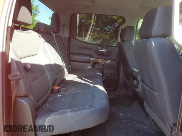 ✅ 2019 Chevrolet Silverado 1500 RST • VIN: 3GCPWDEK9KG190426 • Lot: 57273295. Listed on Copart with 81,814 mi. Free auction sales archive from the USA and detailed vehicle history report at DreamBid. Image 10.