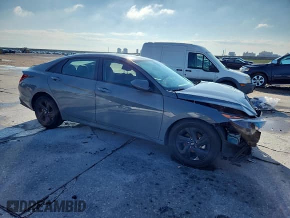 ✅ 2021 Hyundai Elantra SEL • VIN: KMHLM4AG2MU069299 • Lot: 81825635. Listed on Copart with 63,090 mi. Free auction sales archive from the USA and detailed vehicle history report at DreamBid. Image 4.