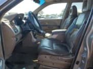 ✅ 2003 Honda Pilot EX • VIN: 2HKYF18553H600298 • Lot: 81827225. Listed on Copart with 295,812 mi. Free auction sales archive from the USA and detailed vehicle history report at DreamBid. Image 7.