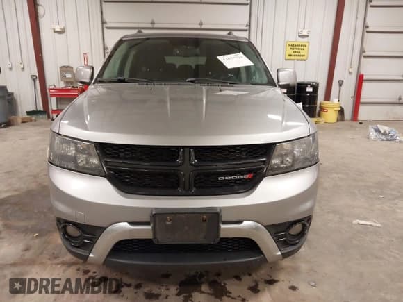 ✅ 2016 Dodge Journey Crossroad Plus • VIN: 3C4PDCGB8GT146526 • Лот: 43523924. Опубликован ранее на IAAI с пробегом 147 644 миль. Бесплатный доступ к архиву аукционных продаж из США и подробный отчёт об истории автомобиля на DreamBid. Изображение 12.