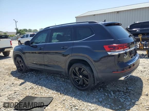 ✅ 2022 Volkswagen Atlas SE • VIN: 1V2KP2CA1NC508230 • Lot: 53152515. Listed on Copart with 60,345 mi. Free auction sales archive from the USA and detailed vehicle history report at DreamBid. Image 2.