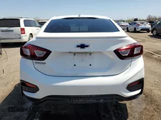 ✅ 2017 Chevrolet Cruze LT • VIN: 1G1BE5SM9H7104649 • Lot: 56316975. Wystawiony na Copart z przebiegiem 117 842 mil. Bezpłatny archiwum sprzedaży aukcyjnych z USA i szczegółowy raport historii pojazdu na DreamBid. Zdjęcie 6.