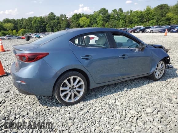 ✅ 2016 Mazda 3 S Grand Touring • VIN: JM1BM1X39G1300210 • Лот: 56933325. Опубликован ранее на Copart с пробегом 42 649 миль. Бесплатный доступ к архиву аукционных продаж из США и подробный отчёт об истории автомобиля на DreamBid. Изображение 3.