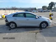 ✅ 2022 Hyundai Ioniq SE • VIN: KMHC75LC6NU266307 • Lot: 41603821. Wystawiony na IAAI z przebiegiem 47 273 mil. Bezpłatny archiwum sprzedaży aukcyjnych z USA i szczegółowy raport historii pojazdu na DreamBid. Zdjęcie 14.