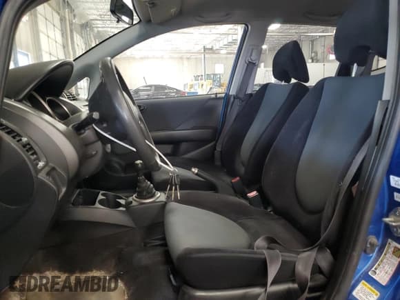 ✅ 2008 Honda Fit • VIN: JHMGD37418S011567 • Lot: 53704705. Wystawiony na Copart z przebiegiem 208 457 mil. Bezpłatny archiwum sprzedaży aukcyjnych z USA i szczegółowy raport historii pojazdu na DreamBid. Zdjęcie 7.