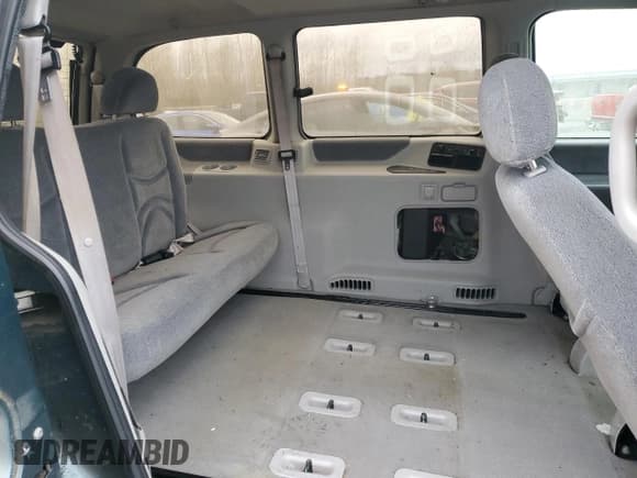 ✅ 1997 Nissan Quest XE • VIN: 4N2DN1118VD815351 • Лот: 49365635. Опубликован ранее на Copart с пробегом 153 583 миль. Бесплатный доступ к архиву аукционных продаж из США и подробный отчёт об истории автомобиля на DreamBid. Изображение 11.