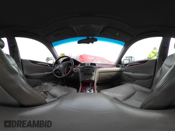 ✅ 2004 Lexus ES 350 • VIN: JTHBA30G245015675 • Lot: 41760369. Listed on IAAI with 299,421 mi. Free auction sales archive from the USA and detailed vehicle history report at DreamBid. Image 18.