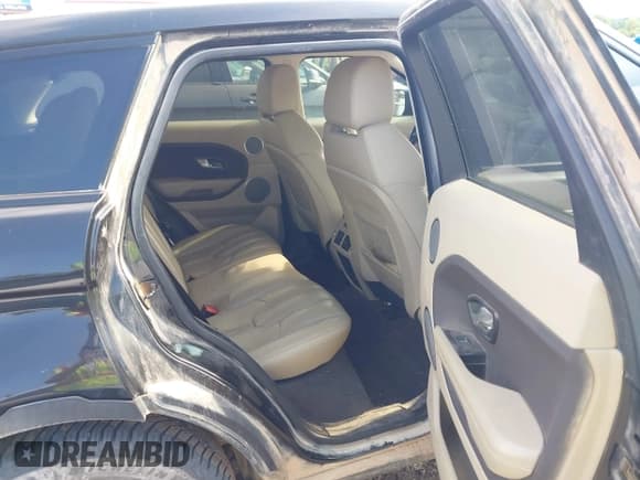 ✅ 2015 Land Rover Range Rover Evoque Pure Premium • VIN: SALVR2BGXFH059920 • Lot: 42325121. Wystawiony na IAAI z przebiegiem 165 618 mil. Bezpłatny archiwum sprzedaży aukcyjnych z USA i szczegółowy raport historii pojazdu na DreamBid. Zdjęcie 8.