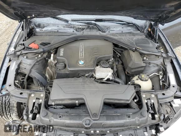 ✅ 2015 BMW 4 Series 428i • VIN: WBA4A9C55FD416277 • Lot: 70769555. Wystawiony na Copart z przebiegiem 95 878 mil. Bezpłatny archiwum sprzedaży aukcyjnych z USA i szczegółowy raport historii pojazdu na DreamBid. Zdjęcie 11.