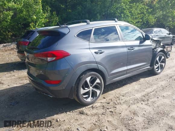 2016 Hyundai Tucson Sport with VIN KM8J3CA26GU208508, listed as a IAAI auction lot 42309929 with 92,406 mi miles and . Bid and sale history available at DreamBid. Image 4.