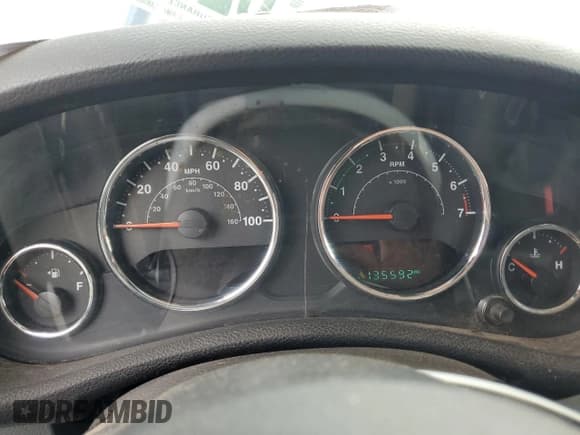 ✅ 2017 Jeep Wrangler Sport • VIN: 1C4AJWAG1HL580790 • Лот: 62061765. Опубликован ранее на Copart с пробегом 135 592 миль. Бесплатный доступ к архиву аукционных продаж из США и подробный отчёт об истории автомобиля на DreamBid. Изображение 9.