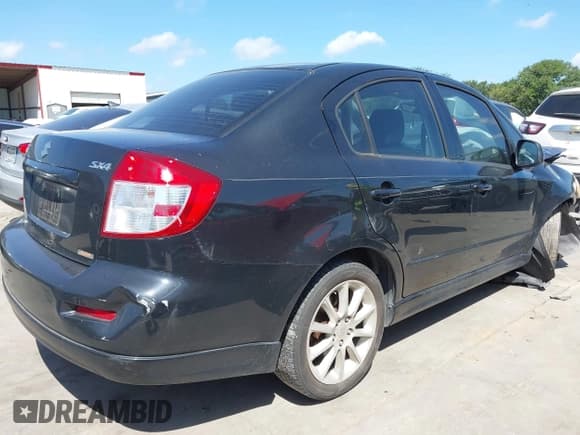 ✅ 2009 Suzuki SX4 Man Sport Touring Pkg FWD • VIN: JS2YC417296201699 • Lot: 42515126. Listed on IAAI with 96,476 mi. Free auction sales archive from the USA and detailed vehicle history report at DreamBid. Image 4.