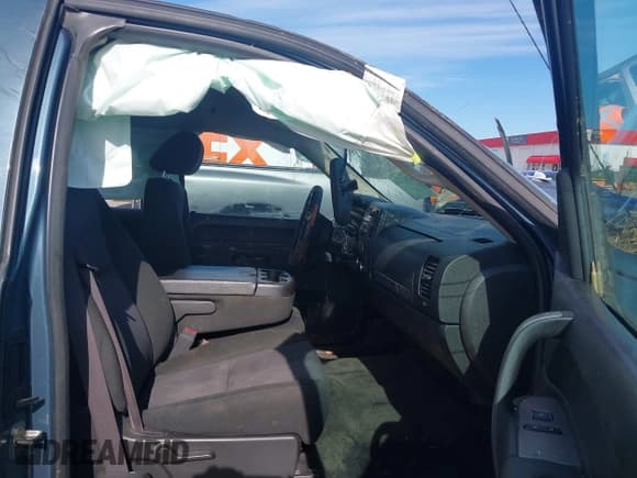 ✅ 2012 GMC Sierra 1500 SLE • VIN: 1GTR2VE71CZ118238 • Lot: 42367276. Wystawiony na IAAI z przebiegiem 195 490 mil. Bezpłatny archiwum sprzedaży aukcyjnych z USA i szczegółowy raport historii pojazdu na DreamBid. Zdjęcie 5.