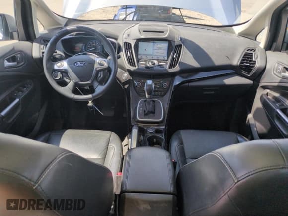 ✅ 2018 Ford C-Max Titanium • VIN: 1FADP5DU0JL103187 • Lot: 56377635. Wystawiony na Copart z przebiegiem 67 095 mil. Bezpłatny archiwum sprzedaży aukcyjnych z USA i szczegółowy raport historii pojazdu na DreamBid. Zdjęcie 8.