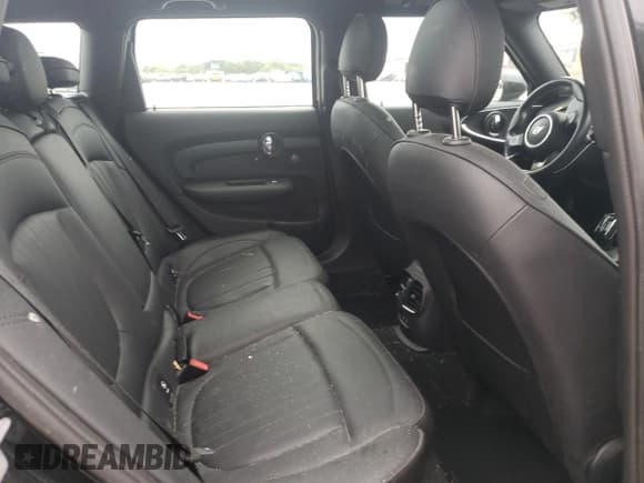 ✅ 2024 MINI Clubman Cooper S • VIN: WMWXJ1C06R2U80282 • Лот: 56106455. Опубликован ранее на Copart с пробегом 59 953 миль. Бесплатный доступ к архиву аукционных продаж из США и подробный отчёт об истории автомобиля на DreamBid. Изображение 11.