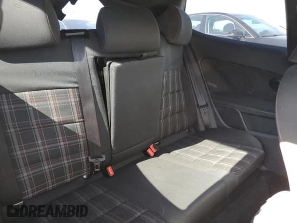 ✅ 2012 Volkswagen Golf GTI Autobahn • VIN: WVWFD7AJ2CW195406 • Lot: 87244435. Listed on Copart with Not provided. Free auction sales archive from the USA and detailed vehicle history report at DreamBid. Image 10.