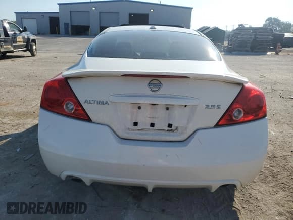 ✅ 2011 Nissan Altima S • VIN: 1N4AL2EP5BC130019 • Лот: 84469145. Опубликован ранее на Copart с пробегом 145 929 миль. Бесплатный доступ к архиву аукционных продаж из США и подробный отчёт об истории автомобиля на DreamBid. Изображение 6.