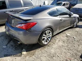 ✅ 2013 Hyundai Genesis Coupe Track • VIN: KMHHU6KJ8DU083980 • Lot: 41989205. Wystawiony na Copart z przebiegiem 108 382 mil. Bezpłatny archiwum sprzedaży aukcyjnych z USA i szczegółowy raport historii pojazdu na DreamBid. Zdjęcie 3.