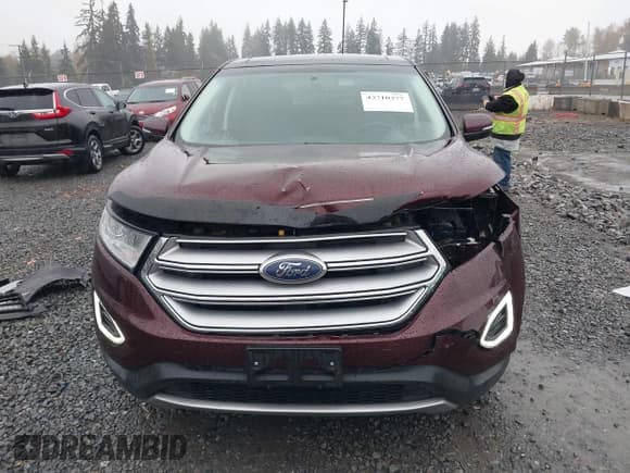 ✅ 2018 Ford Edge Titanium • VIN: 2FMPK4K91JBB86770 • Lot: 43710377. Wystawiony na IAAI z przebiegiem 113 447 mil. Bezpłatny archiwum sprzedaży aukcyjnych z USA i szczegółowy raport historii pojazdu na DreamBid. Zdjęcie 12.