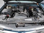 ✅ 1997 Chevrolet Silverado 1500 • VIN: 1GBEK19R4VE163952 • Лот: 93273245. Опубликован ранее на Copart с пробегом 136 497 миль. Бесплатный доступ к архиву аукционных продаж из США и подробный отчёт об истории автомобиля на DreamBid. Изображение 11.