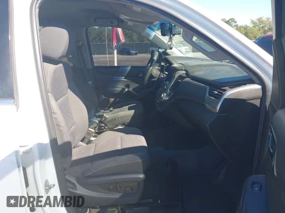 ✅ 2015 Chevrolet Tahoe Commercial • VIN: 1GNLC2EC0FR550684 • Lot: 43481427. Listed on IAAI with 178,267 mi. Free auction sales archive from the USA and detailed vehicle history report at DreamBid. Image 5.