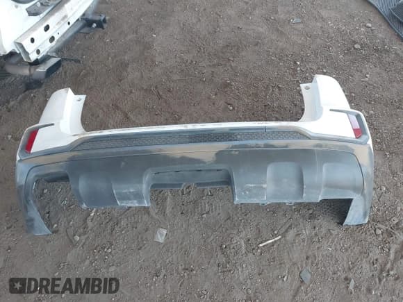 ✅ 2016 GMC Terrain SLE • VIN: 2GKALMEK2G6177930 • Lot: 43638128. Listed on IAAI with 138,166 mi. Free auction sales archive from the USA and detailed vehicle history report at DreamBid. Image 12.