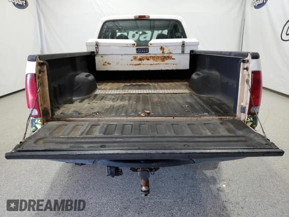 ✅ 2004 Ford F-350 XL • VIN: 1FTSW30L54EC18947 • Lot: 58746445. Wystawiony na Copart z przebiegiem 192 511 mil. Bezpłatny archiwum sprzedaży aukcyjnych z USA i szczegółowy raport historii pojazdu na DreamBid. Zdjęcie 10.
