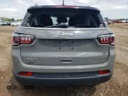 ✅ 2022 Jeep Compass Limited • VIN: 3C4NJDCB6NT153757 • Lot: 64315975. Wystawiony na Copart z przebiegiem Nie podano. Bezpłatny archiwum sprzedaży aukcyjnych z USA i szczegółowy raport historii pojazdu na DreamBid. Zdjęcie 6.