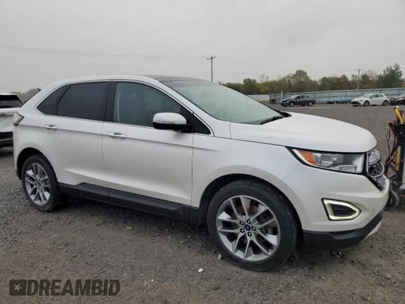 ✅ 2018 Ford Edge Titanium • VIN: 2FMPK4K81JBB49726 • Lot: 86066075. Wystawiony na Copart z przebiegiem 116 470 mil. Bezpłatny archiwum sprzedaży aukcyjnych z USA i szczegółowy raport historii pojazdu na DreamBid. Zdjęcie 4.