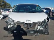 ✅ 2014 Toyota Sienna LE • VIN: 5TDKK3DCXES434133 • Lot: 43587885. Listed on IAAI with 111,272 mi. Free auction sales archive from the USA and detailed vehicle history report at DreamBid. Image 6.