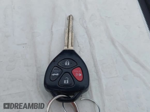 ✅ 2011 Toyota Corolla LE • VIN: JTDBU4EE6BJ090972 • Lot: 43693295. Wystawiony na IAAI z przebiegiem 246 193 mil. Bezpłatny archiwum sprzedaży aukcyjnych z USA i szczegółowy raport historii pojazdu na DreamBid. Zdjęcie 11.