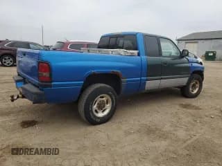 ✅ 2000 Dodge 2500 • VIN: 1B7KC2369YJ159567 • Lot: 93668935. Listed on Copart with 402,260 mi. Free auction sales archive from the USA and detailed vehicle history report at DreamBid. Image 3.