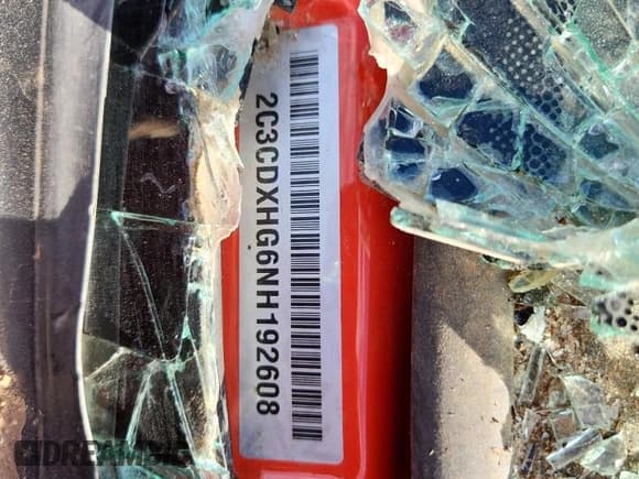 ✅ 2022 Dodge Charger GT • VIN: 2C3CDXHG6NH192608 • Lot: 81687605. Wystawiony na Copart z przebiegiem Nie podano. Bezpłatny archiwum sprzedaży aukcyjnych z USA i szczegółowy raport historii pojazdu na DreamBid. Zdjęcie 12.