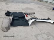 ✅ 2022 Mercedes-Benz GLC 43 AMG • VIN: W1N0G6EB2NV371561 • Lot: 64830605. Wystawiony na Copart z przebiegiem 56 698 mil. Bezpłatny archiwum sprzedaży aukcyjnych z USA i szczegółowy raport historii pojazdu na DreamBid. Zdjęcie 13.