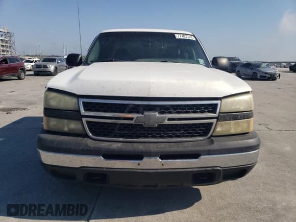 ✅ 2006 Chevrolet Silverado 1500 Work Truck • VIN: 1GCEC19V16Z125532 • Лот: 77407724. Опубликован ранее на Copart с пробегом 254 308 миль. Бесплатный доступ к архиву аукционных продаж из США и подробный отчёт об истории автомобиля на DreamBid. Изображение 5.