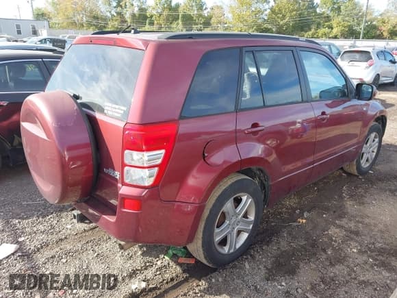 ✅ 2006 Suzuki Grand Vitara Luxury • VIN: JS3TE947864100117 • Лот: 43456432. Опубликован ранее на IAAI с пробегом 143 630 миль. Бесплатный доступ к архиву аукционных продаж из США и подробный отчёт об истории автомобиля на DreamBid. Изображение 4.