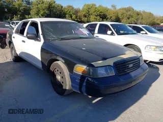 ✅ 2011 Ford Police Interceptor • VIN: 2FABP7BV0BX161450 • Lot: 43647326. Wystawiony na IAAI z przebiegiem Nie podano. Bezpłatny archiwum sprzedaży aukcyjnych z USA i szczegółowy raport historii pojazdu na DreamBid. Zdjęcie 1.