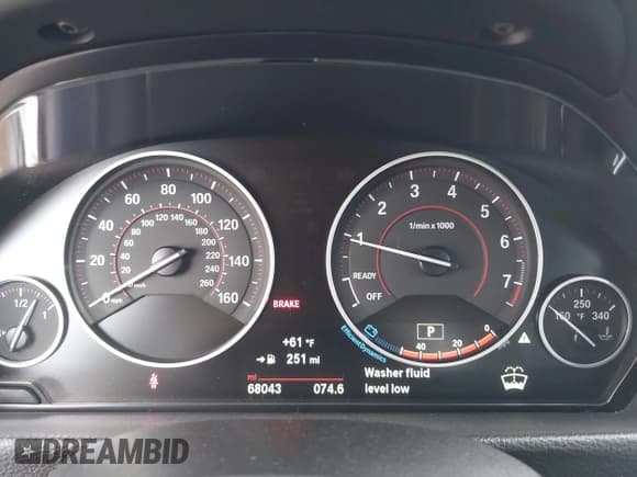 ✅ 2018 BMW 4 Series 440i • VIN: WBA4J5C55JBF07372 • Lot: 41878383. Wystawiony na IAAI z przebiegiem 68 043 mil. Bezpłatny archiwum sprzedaży aukcyjnych z USA i szczegółowy raport historii pojazdu na DreamBid. Zdjęcie 7.