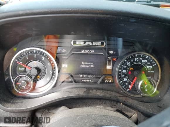 2020 Ram 1500 Lone Star z VIN 1C6SRFFT0LN183191, wystawiony jako Copart lot #70252965 z przebiegiem 100 068 mil mil oraz Szkoda całkowita • Salvage title. Historia ofert i sprzedaży dostępna na DreamBid. Obrazek 9.