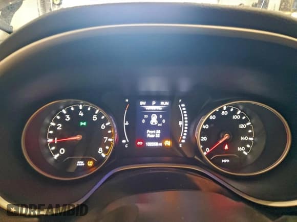 ✅ 2019 Jeep Compass Latitude • VIN: 3C4NJCBB5KT706714 • Lot: 93632745. Listed on Copart with 102,258 mi. Free auction sales archive from the USA and detailed vehicle history report at DreamBid. Image 9.